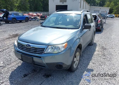 2010 Subaru Forester 2.5X из США, поврежденный, VIN JF2SH6BC2AH787968